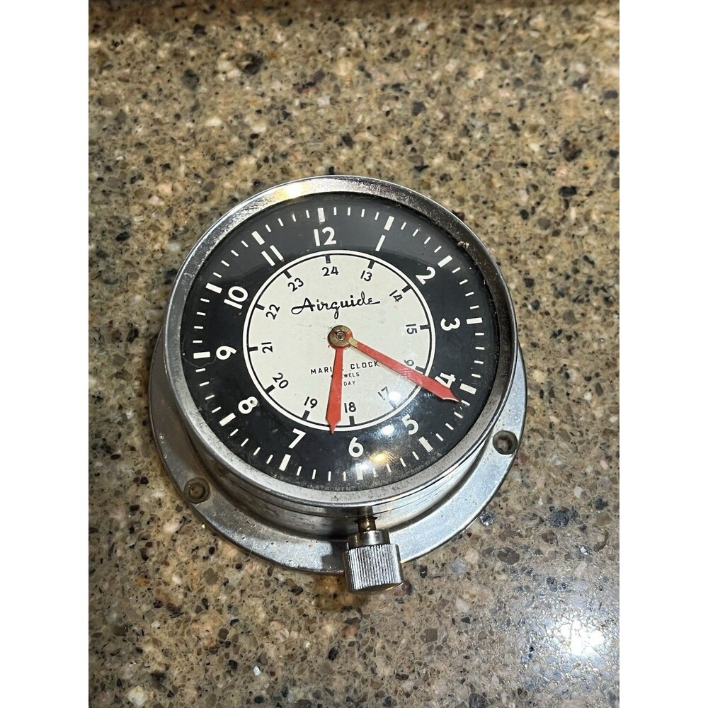 Airguide Marine Clock 7 Jewels 8 Day Metal Chicago USA Vintage Military
